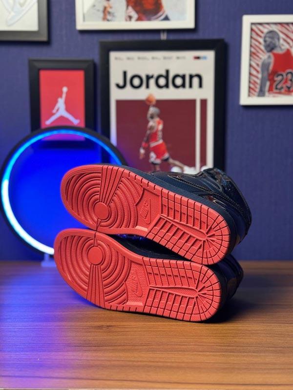 Nike jordan 1 نایک جردن 1