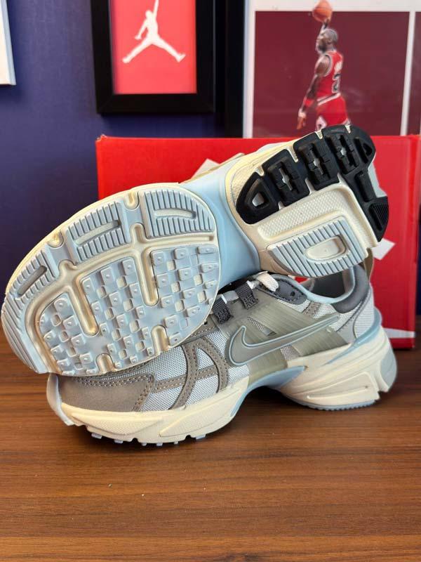 Nike v2k نایک ویتوکی