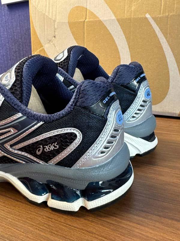 Asics کتانی آسیکس