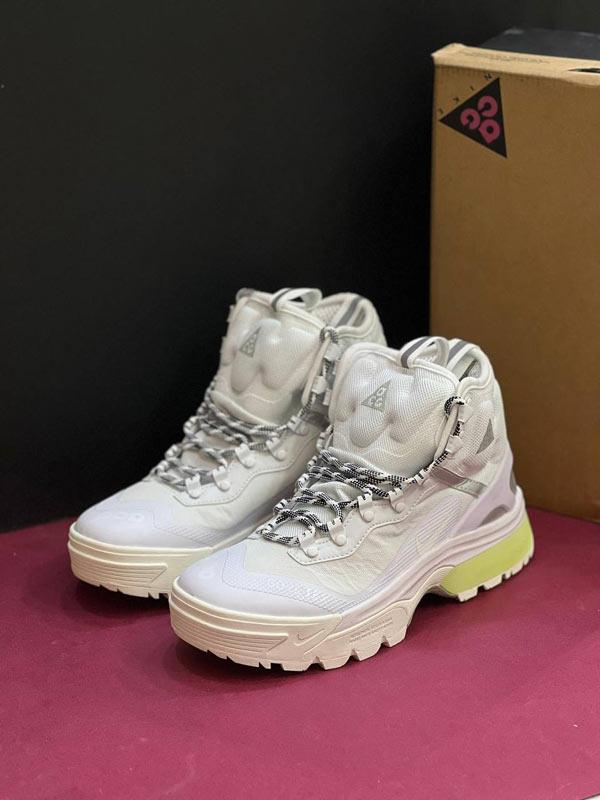 Nike acg نایک