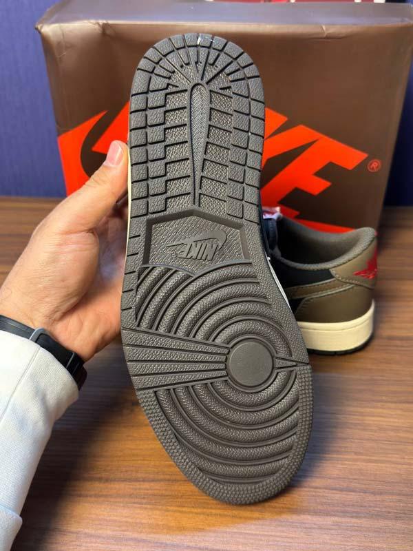 Nike jordan travis scott نایک جردن ترویس اسکات