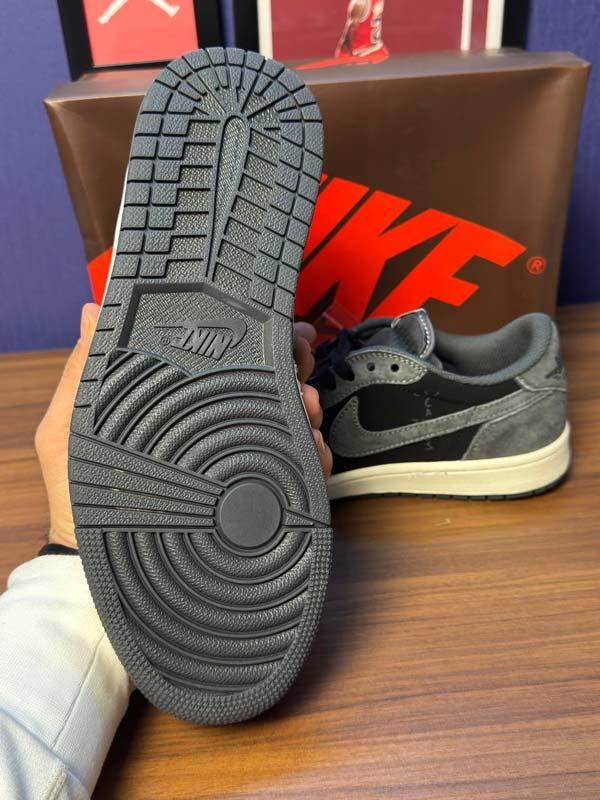 Nike jordan travis scott نایک جردن ترویس اسکات