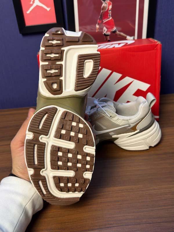 Nike v2k نایک ویتوکی