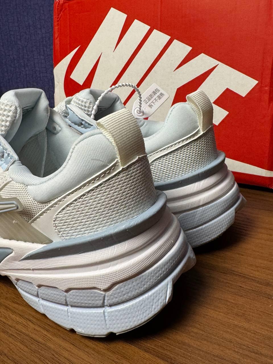 Nike v2k نایک ویتوکی