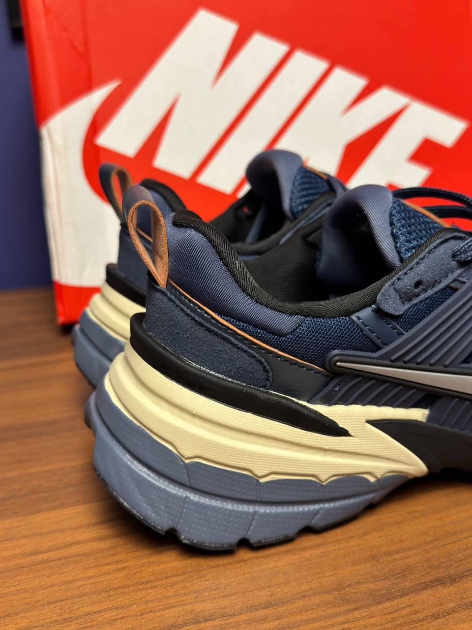 Nike v2k نایک ویتوکی