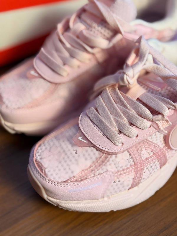 Nike v2k نایک ویتوکی