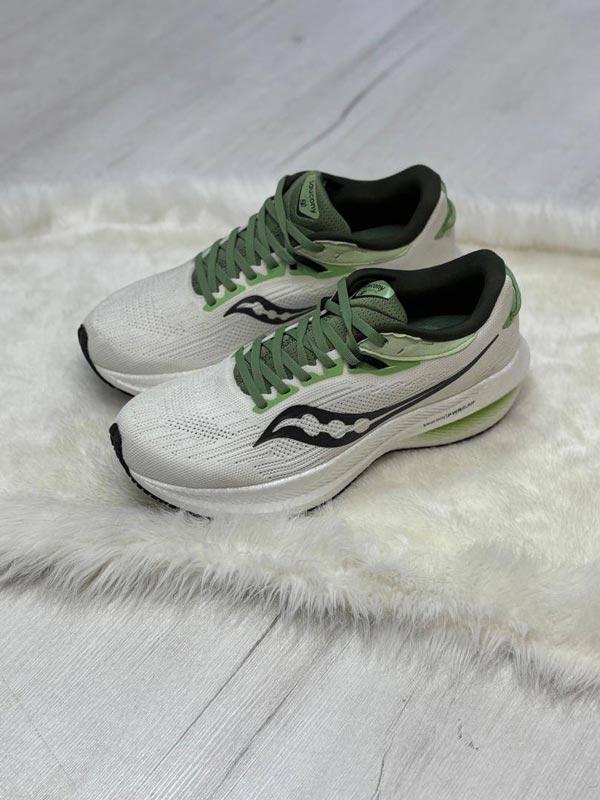 Saucony