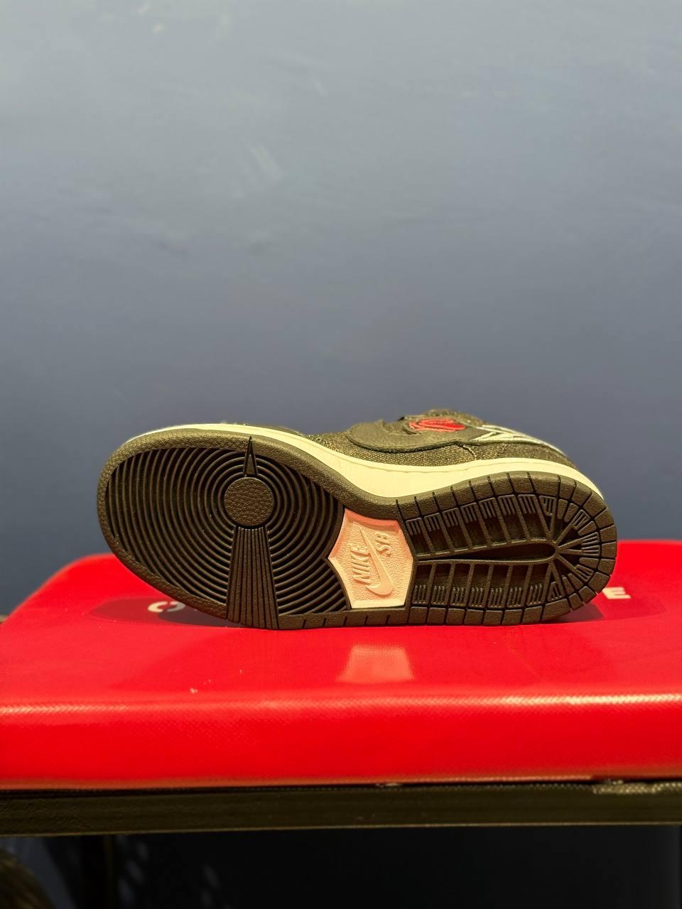 Nike sb نایک اس بی طرح لی
