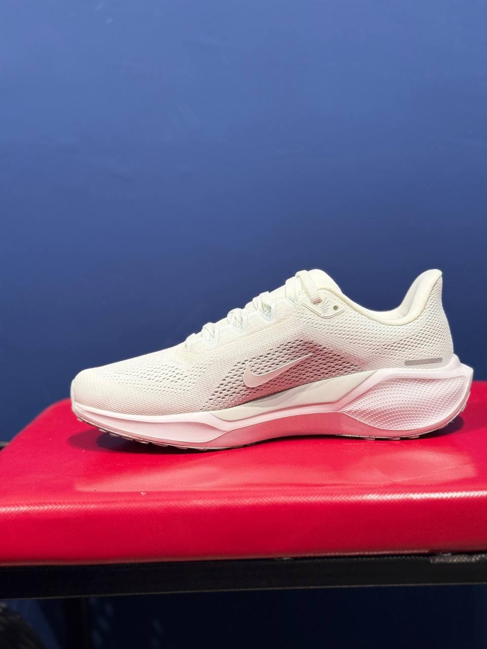 Nike zoom pegasus 41 gts نایک زوم پگاسوس