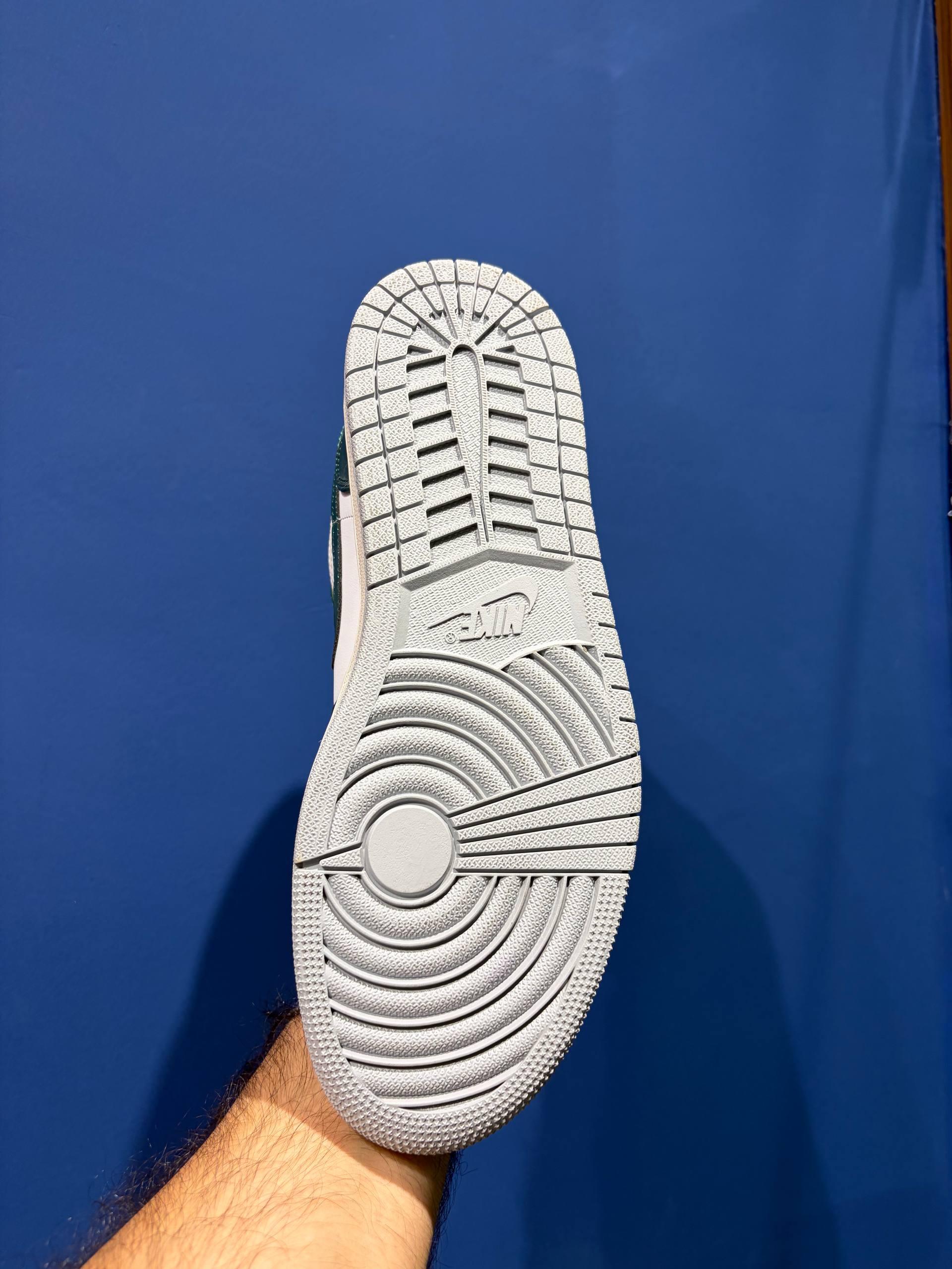 Nike air jordan 1 نایک جردن 1