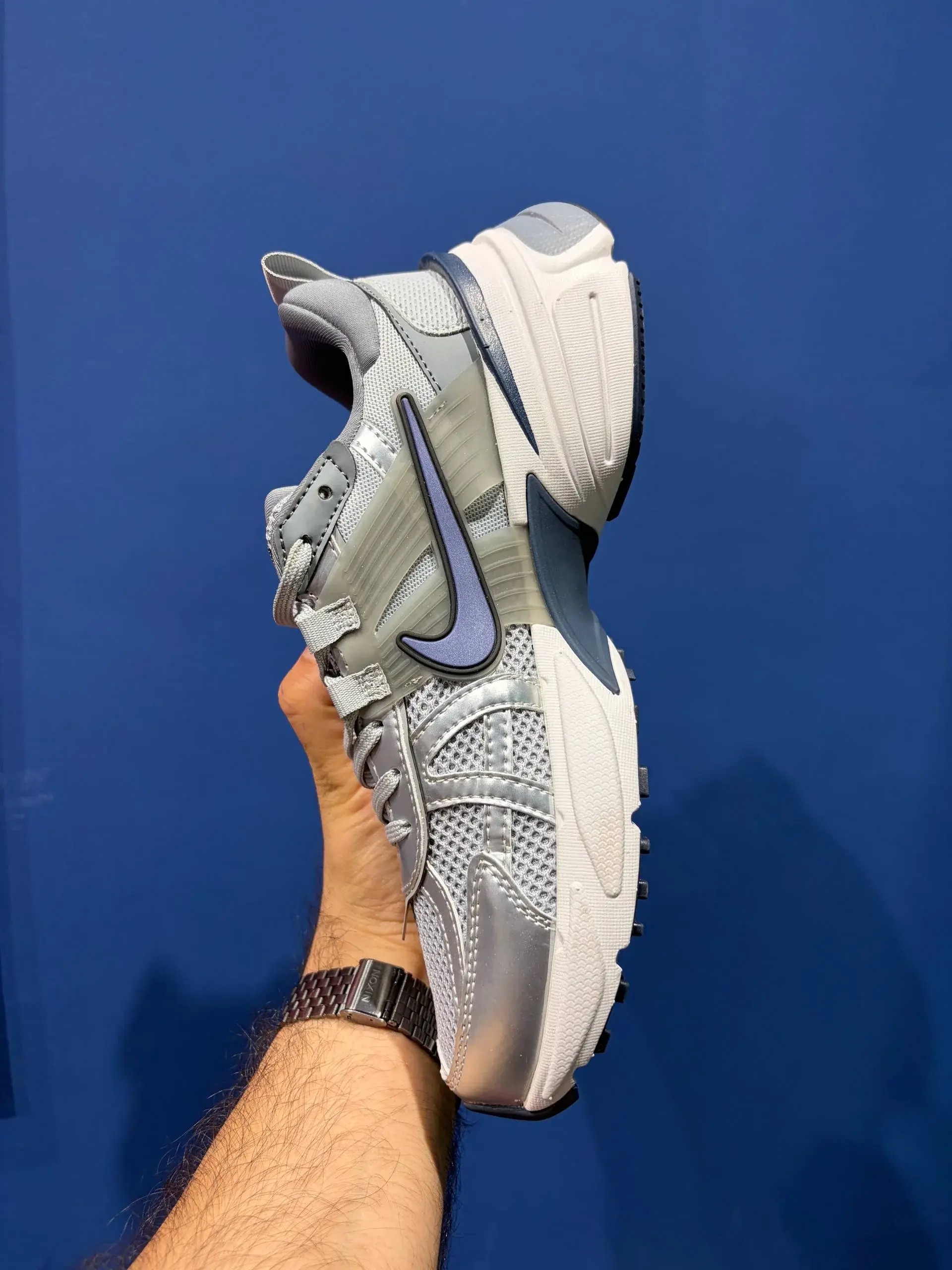 Nike v2k نایک ویتوکی نقره ای