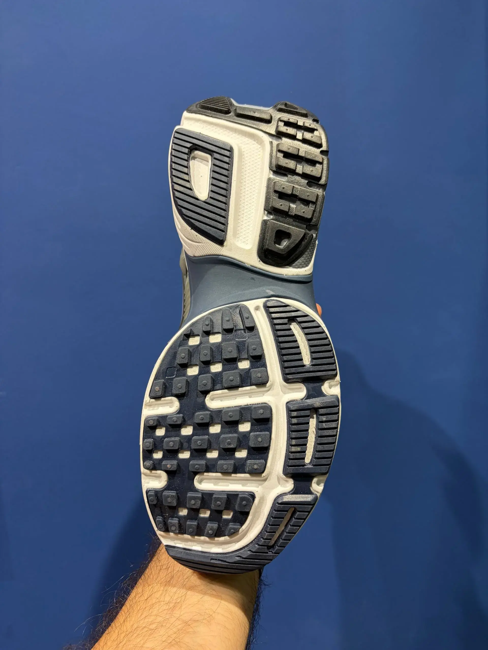 Nike v2k نایک ویتوکی نقره ای