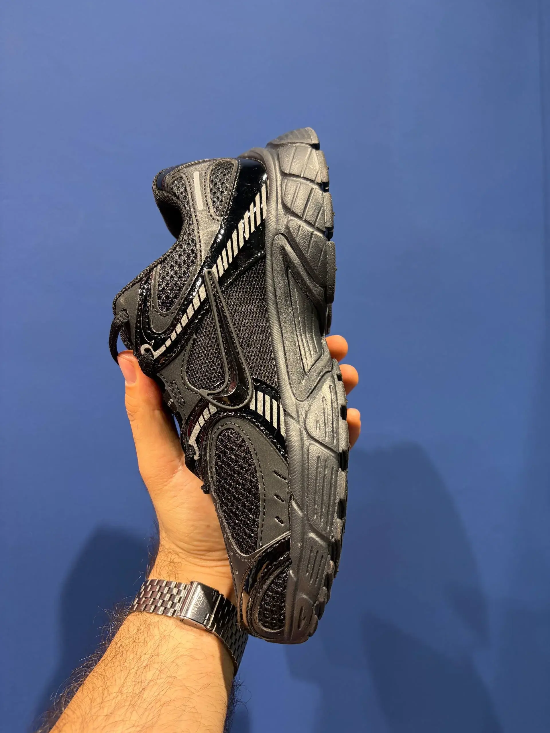 Nike v5 نایک وی فایو سیاه