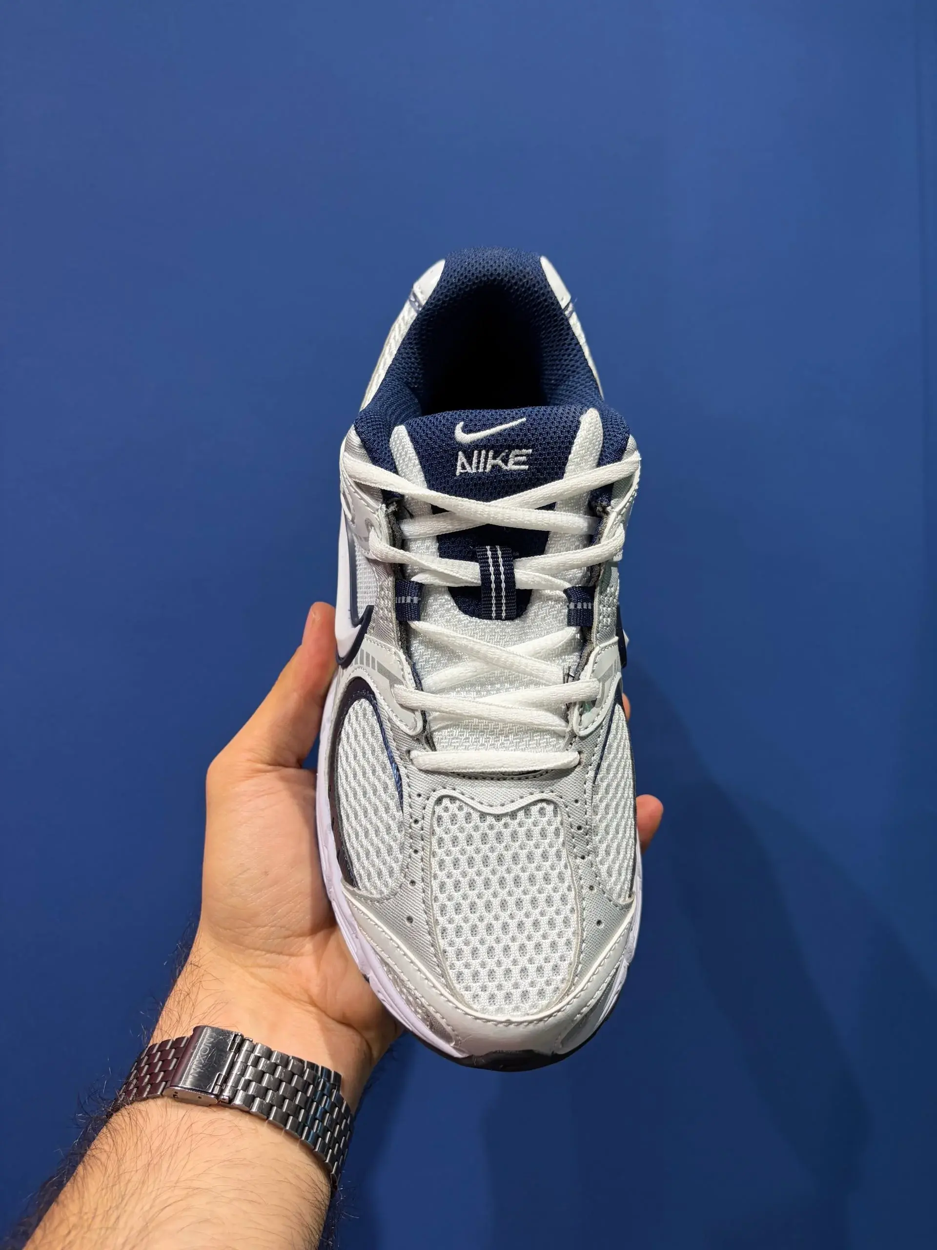 Nike v5 نایک وی فایو