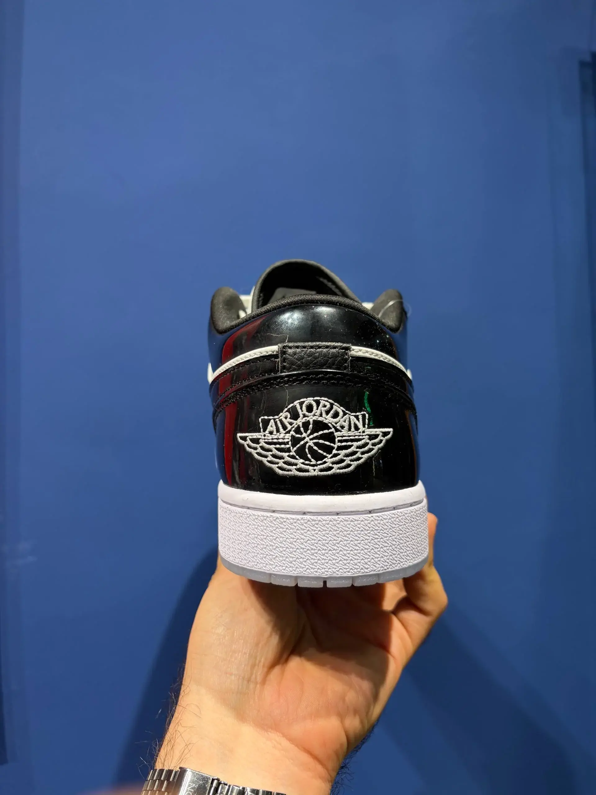 Nike air jordan 1 نایک جردن 1 ورنی