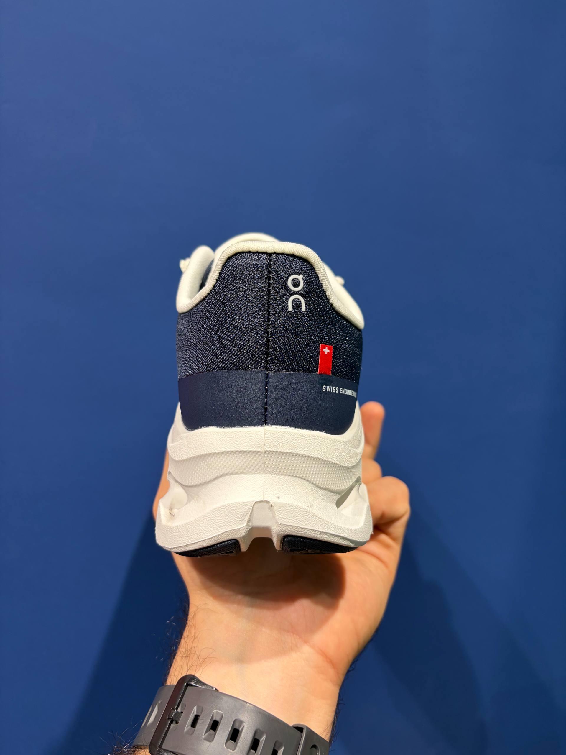 On running cloudtilt navy آن رانینگ سرمه ای