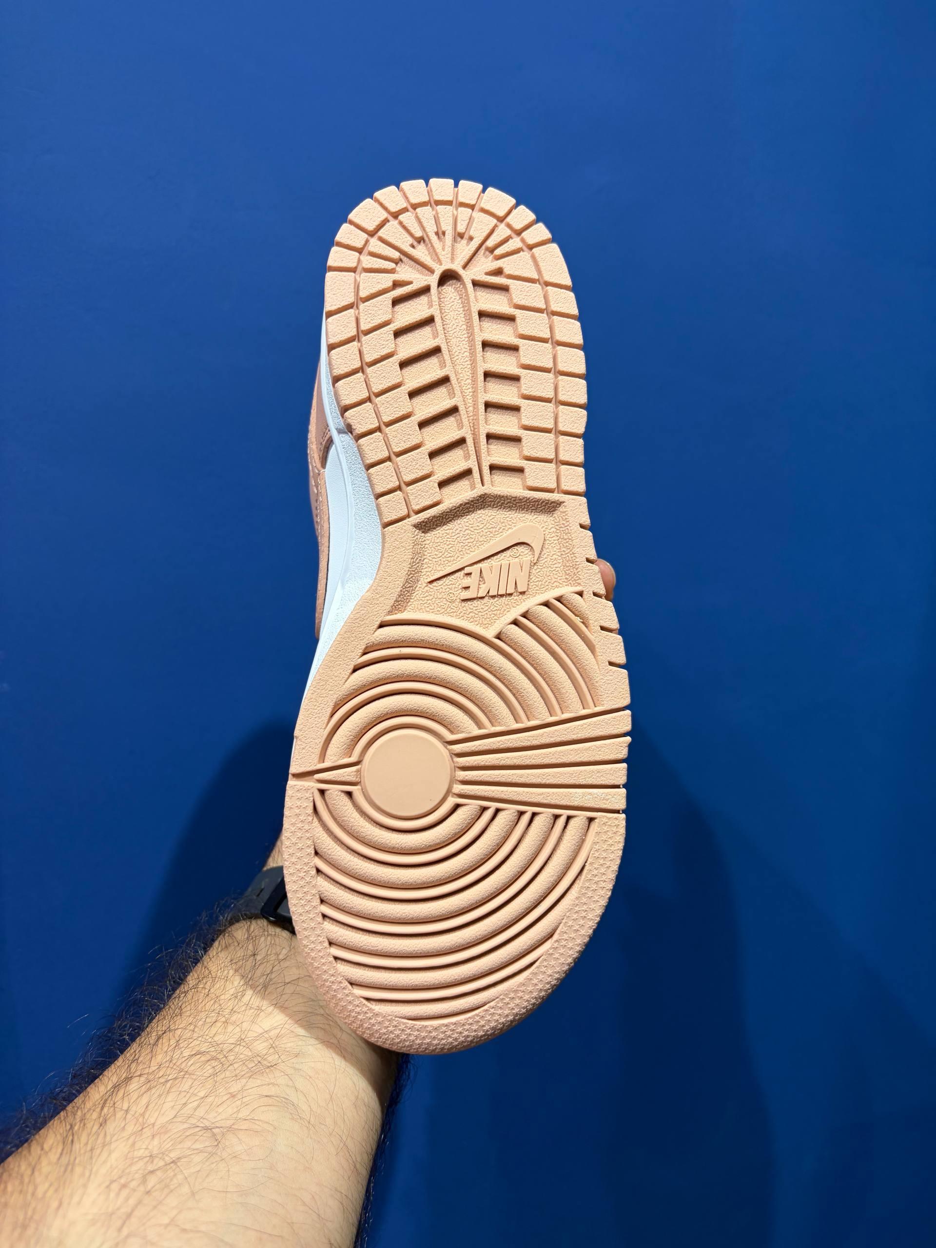 Nike sb نایک اس بی هلویی