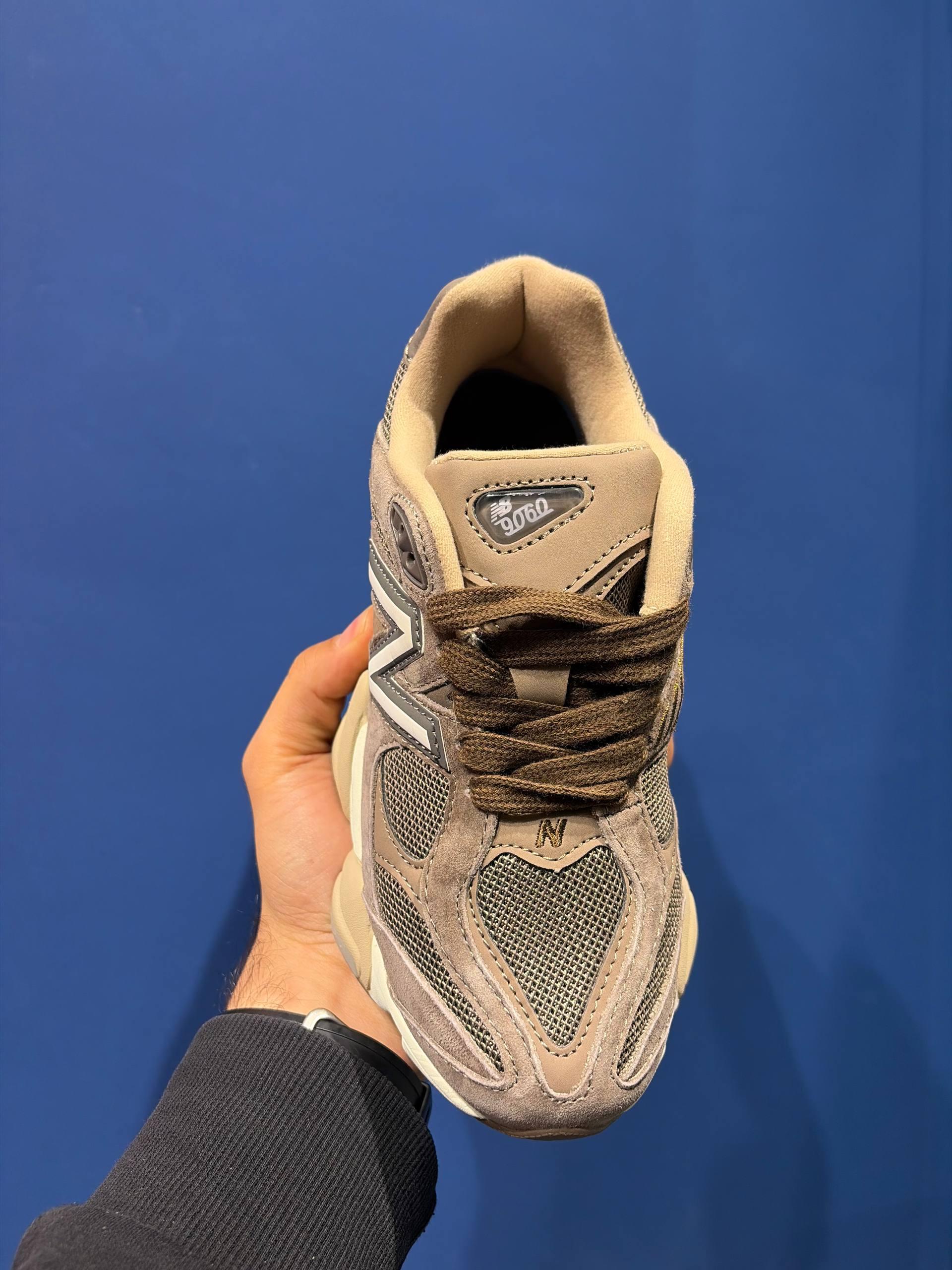Newbalance 9060 نیوبالانس 9060