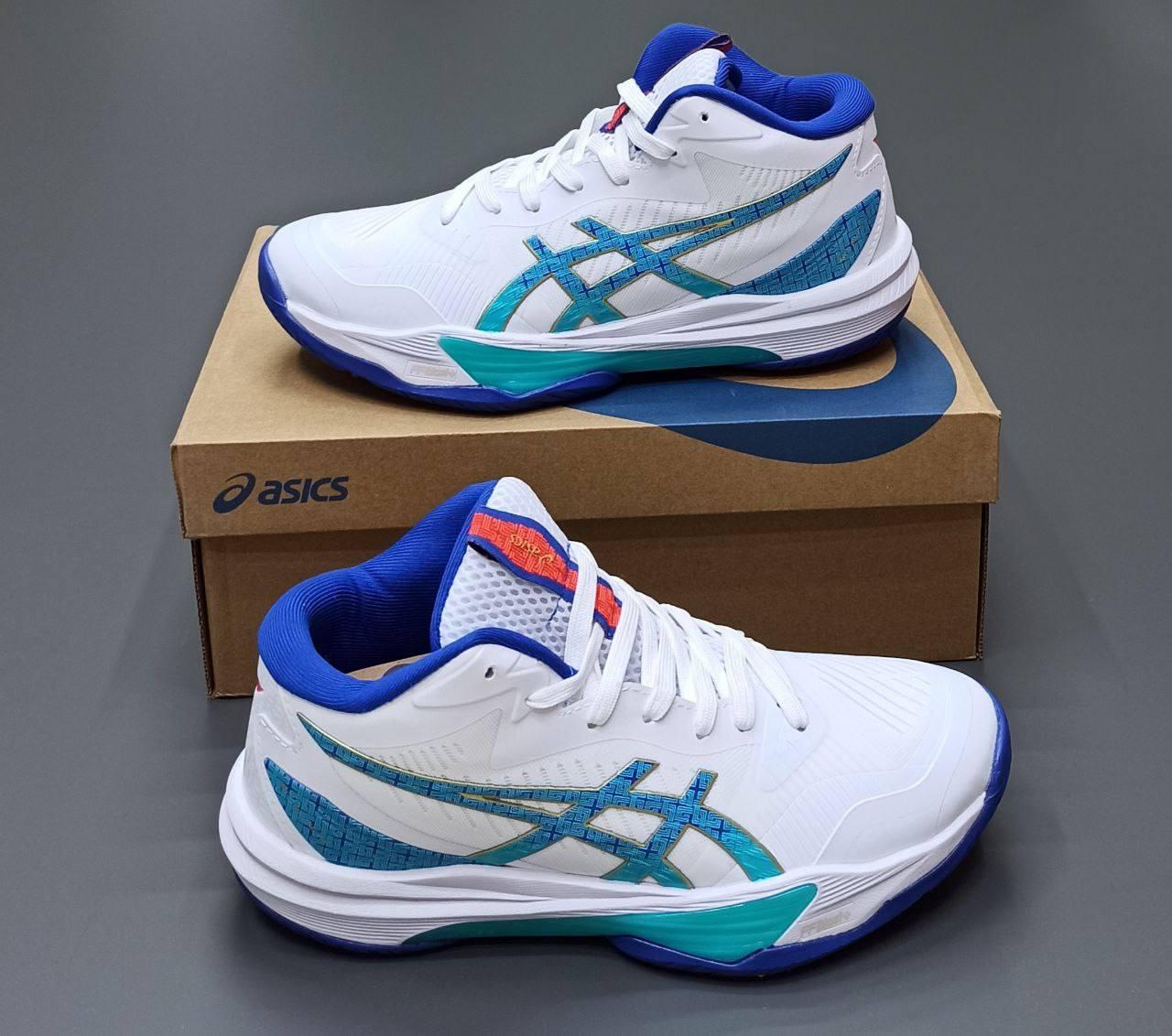Asics آسیکس