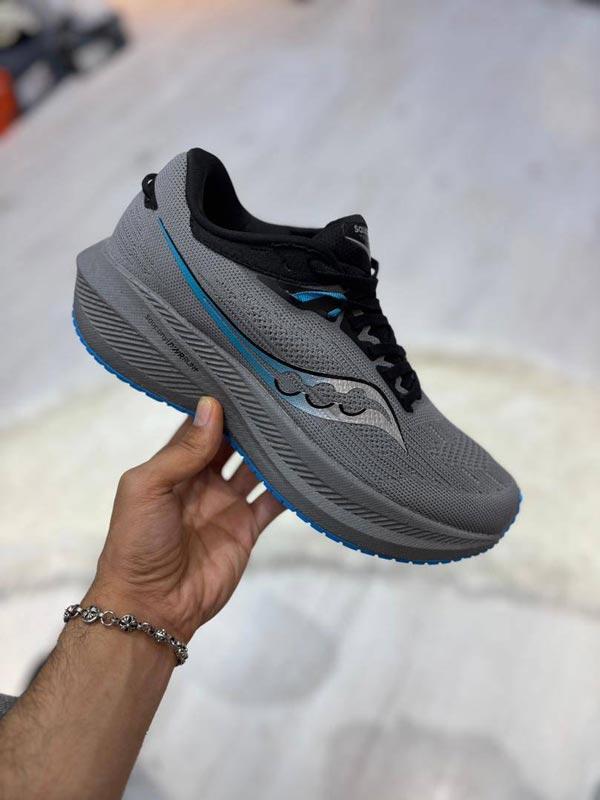 Saucony