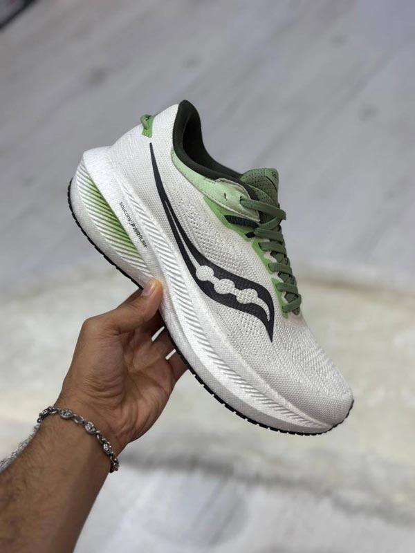 Saucony