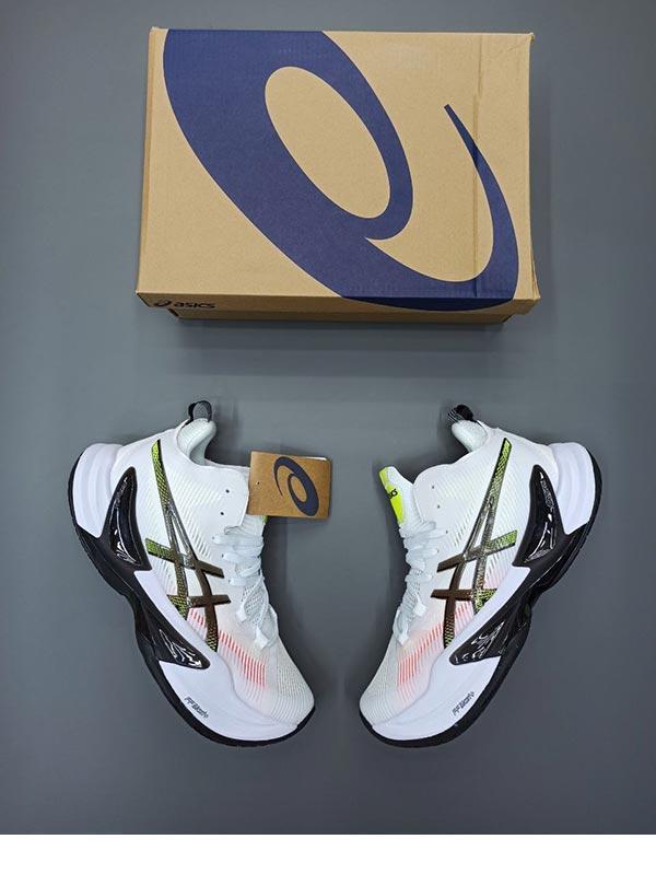 Asics آسیکس