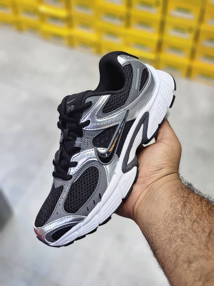 Nike v5 نایک