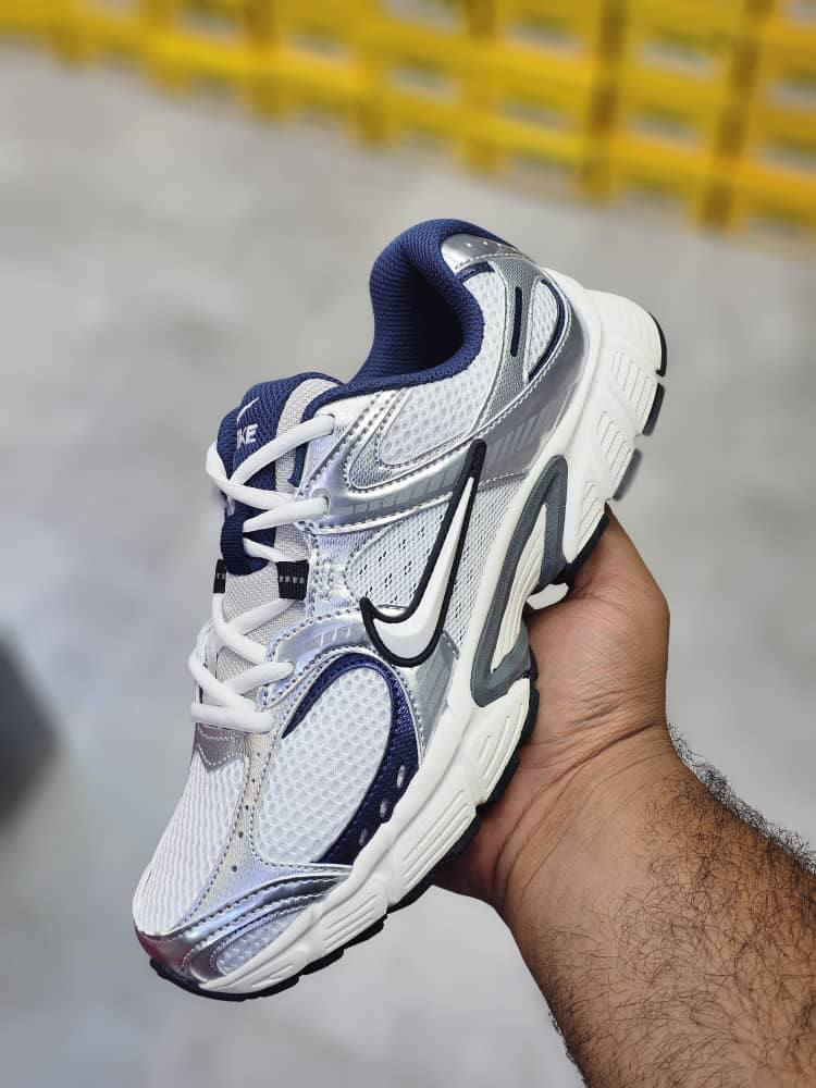 Nike v5 نایک