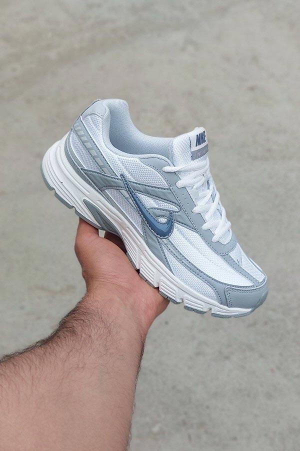 Nike initiator نایک