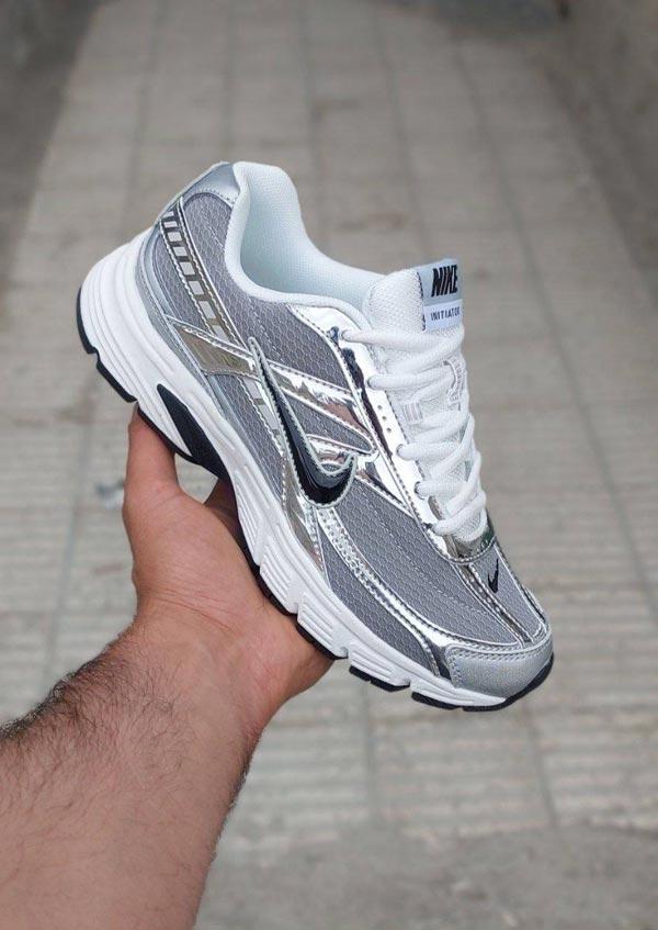 Nike initiator نایک