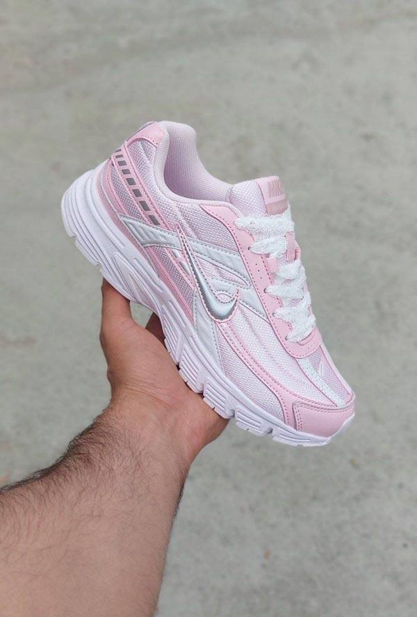Nike initiator نایک