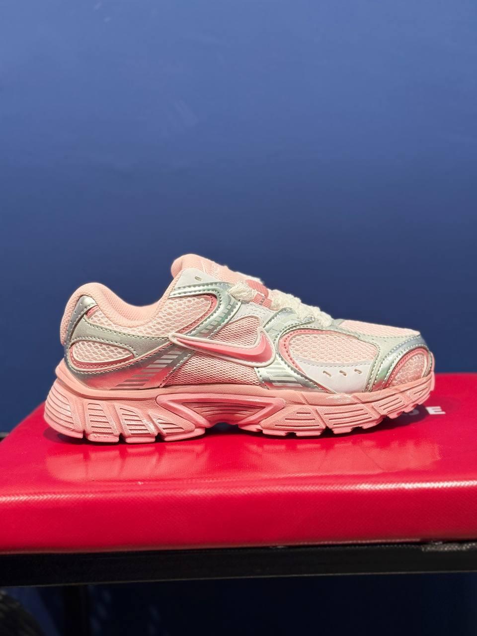 Nike v5 نایک وی فایو