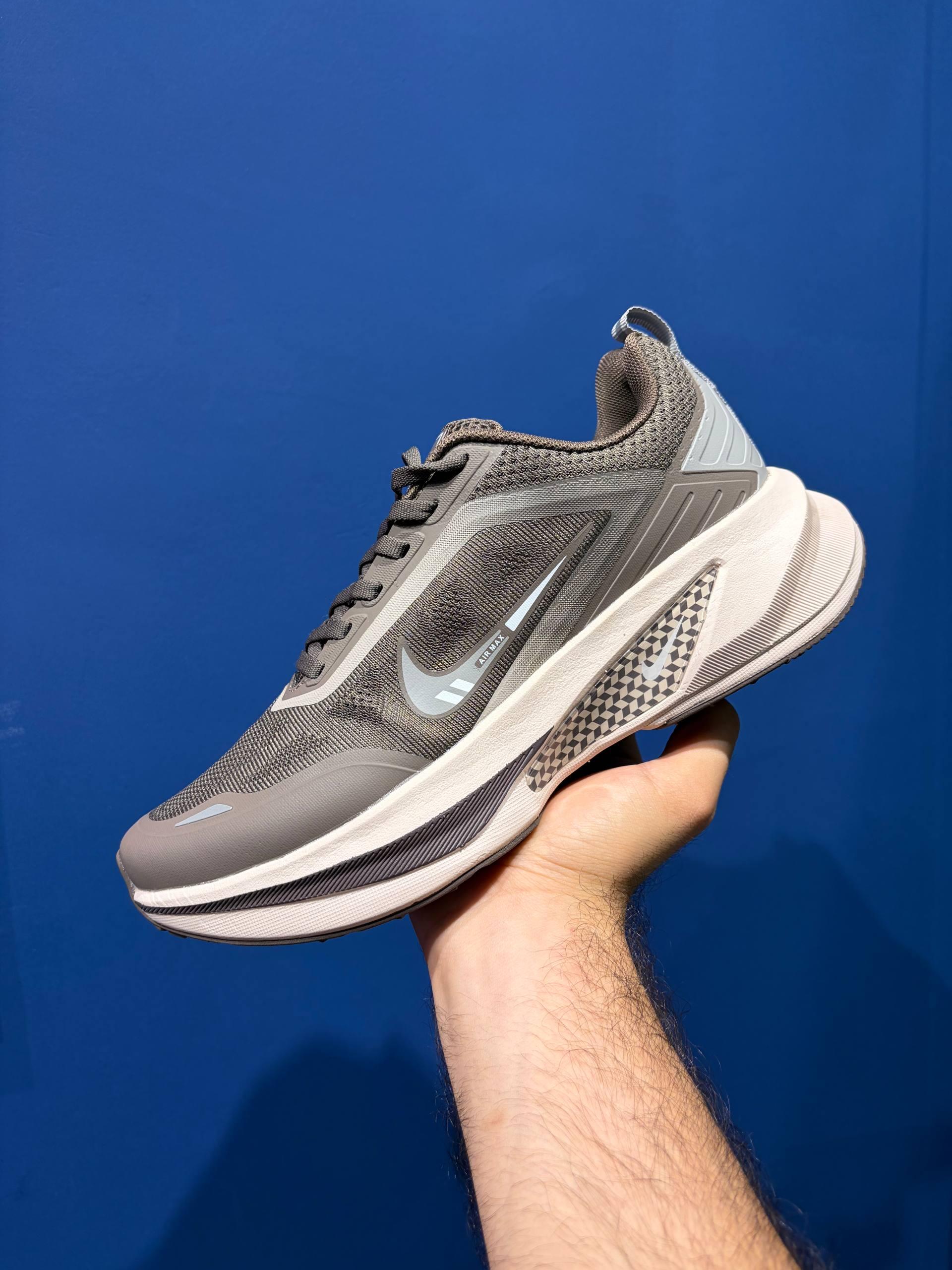 Nike zoom pegasus نایک زوم پگاسوس